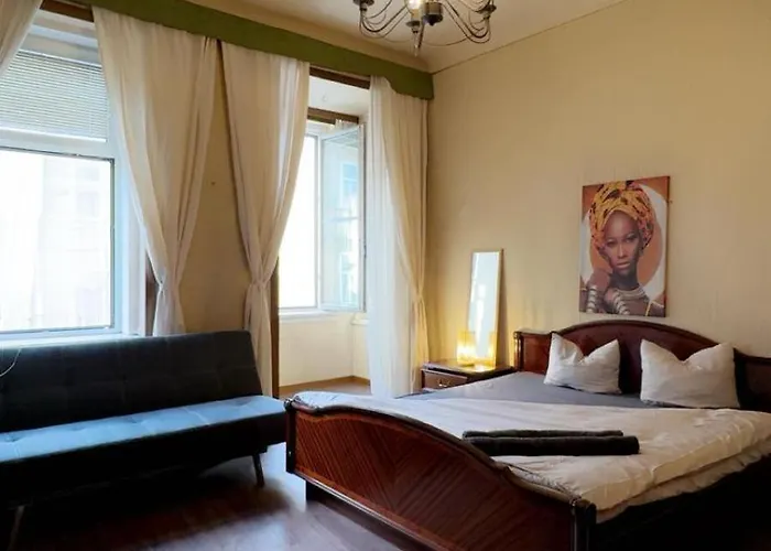 Comfy 2br Apt, For 5p Easy Access To Stadthalle شقة *